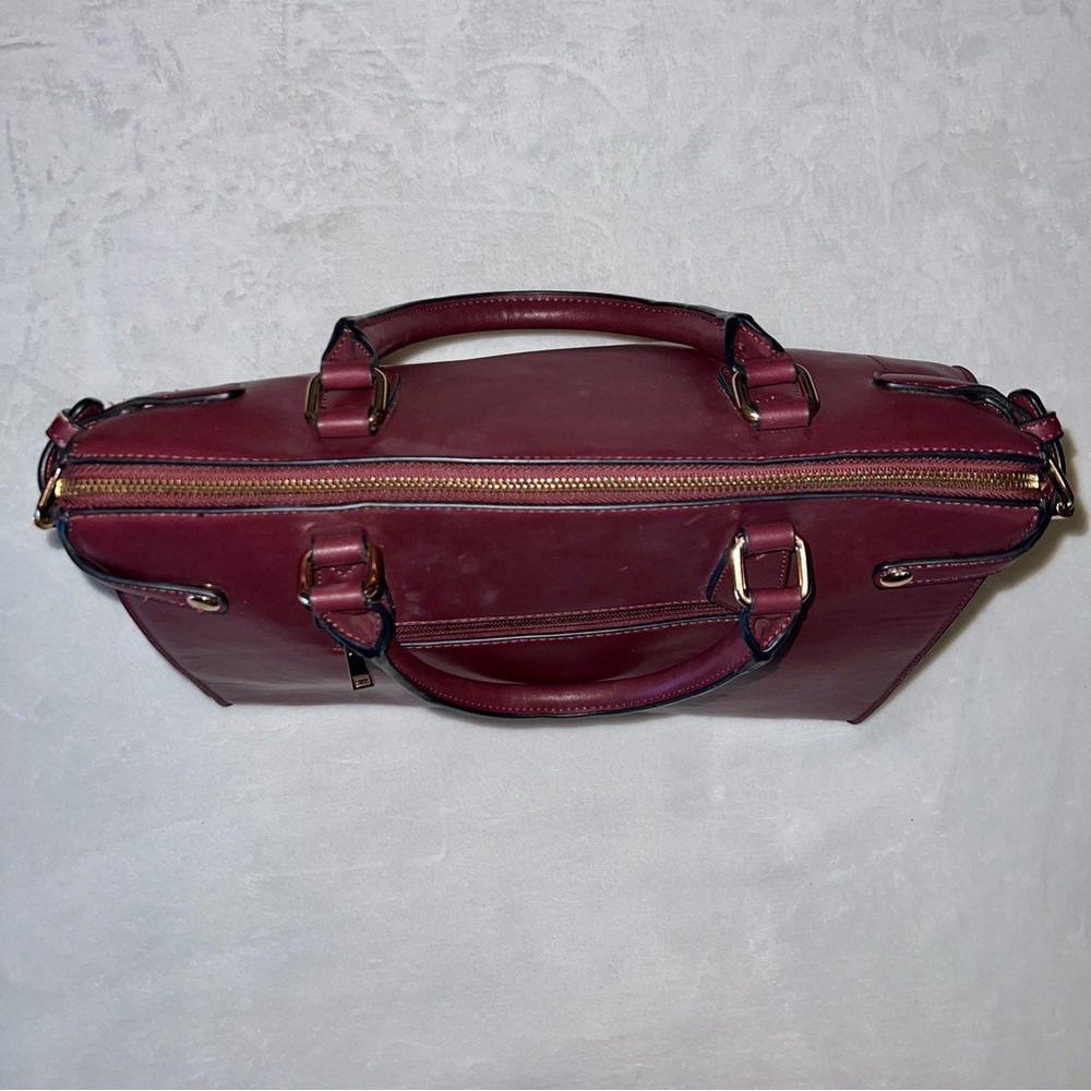 Cato Maroon Shoulder Bag - Picture 7 of 12